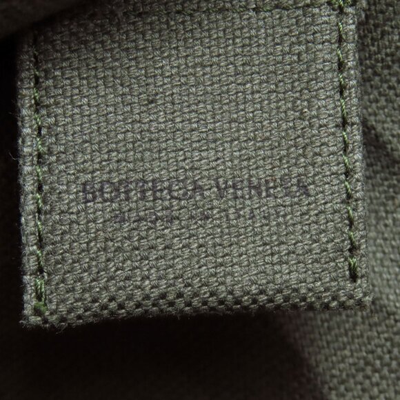 BOTTEGA VENETA Green Canvas Intrecciato Hobo Bag - Picture 6 of 16